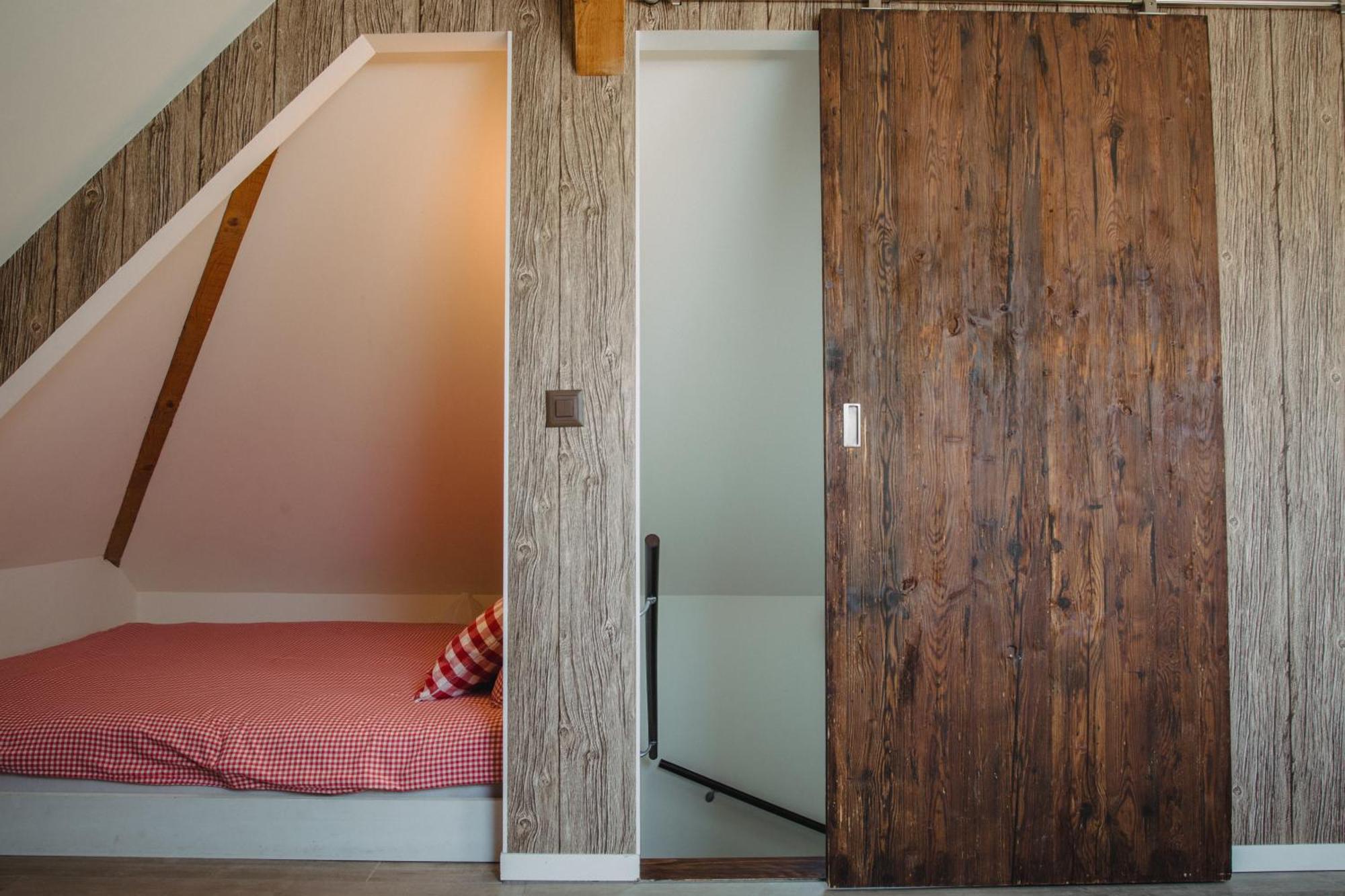 Le Jour Et La Nuit Bed & Breakfast