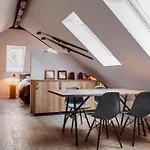 Le Jour Et La Nuit Bed and breakfast